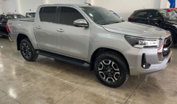 Toyota Hilux completo