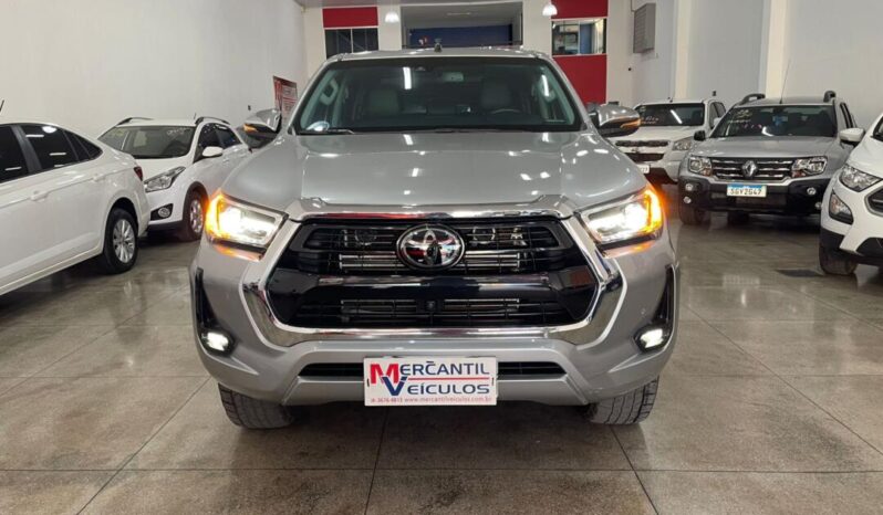 Toyota Hilux completo