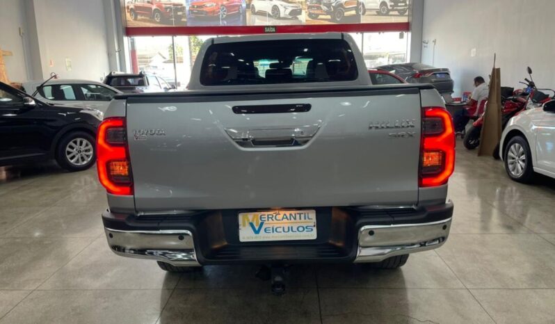 Toyota Hilux completo