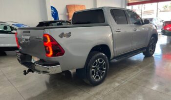 Toyota Hilux completo