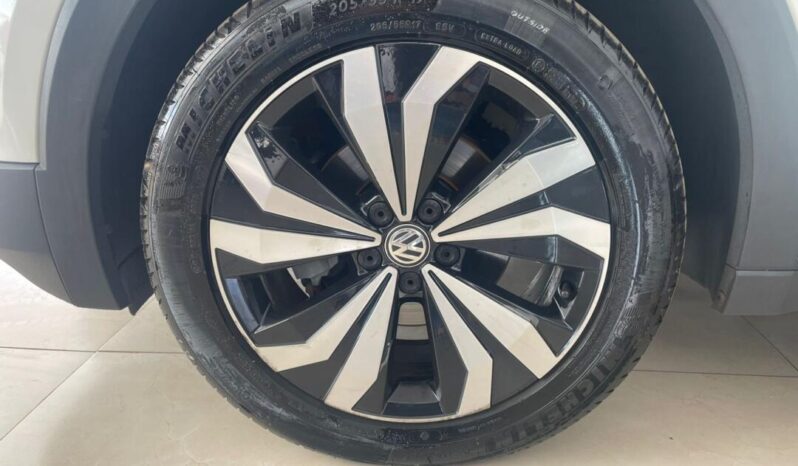 Volkswagen T-Cross completo