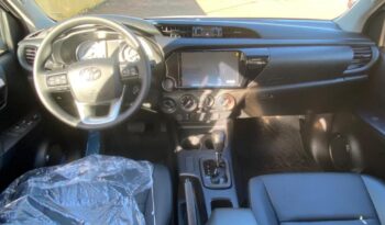 Toyota Hilux completo