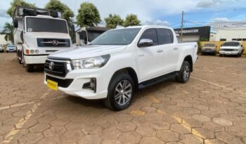 Toyota Hilux completo