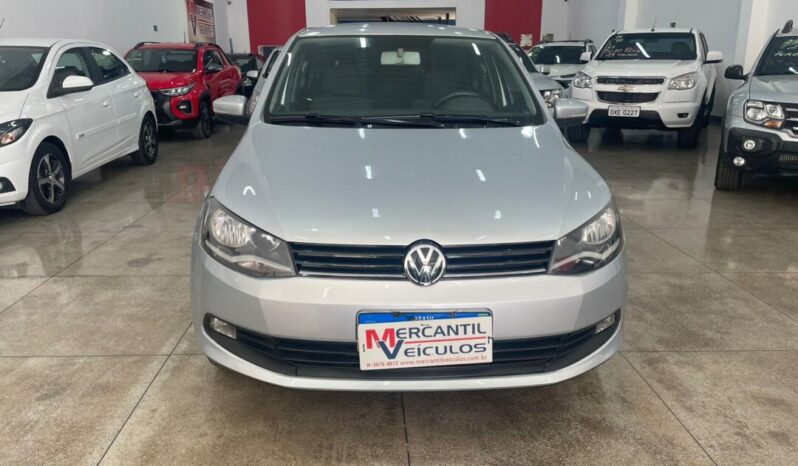 Volkswagen Voyage completo