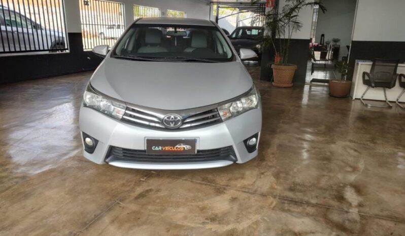 Toyota Corolla completo