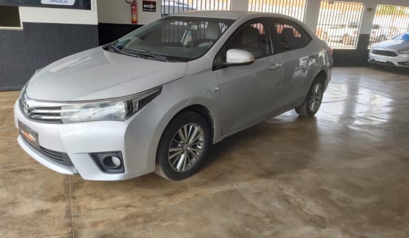 Toyota Corolla completo