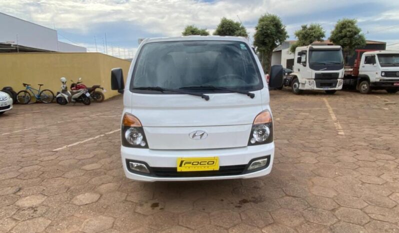 Hyundai HR completo