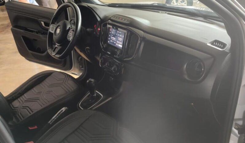 Fiat Strada completo