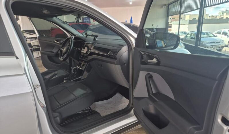Volkswagen T-Cross completo