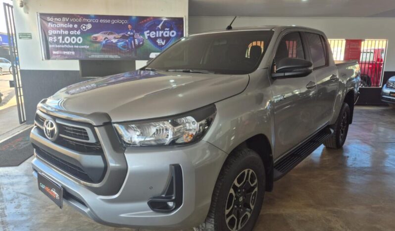 Toyota Hilux completo