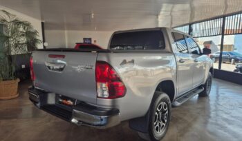 Toyota Hilux completo