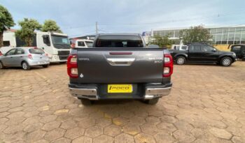 Toyota Hilux completo