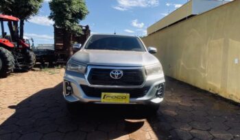 Toyota Hilux completo