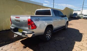 Toyota Hilux completo