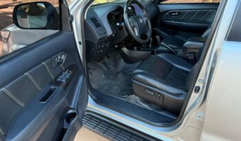 Toyota Hilux SW4 completo