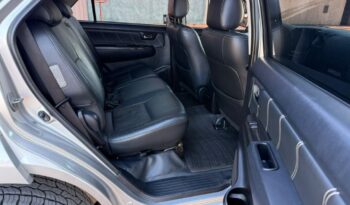 Toyota Hilux SW4 completo