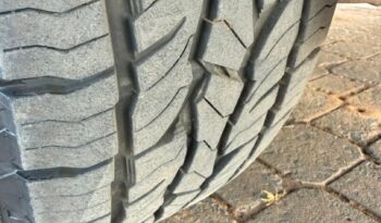 Toyota Hilux SW4 completo