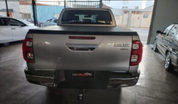 Toyota Hilux completo