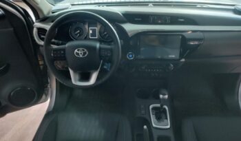 Toyota Hilux completo