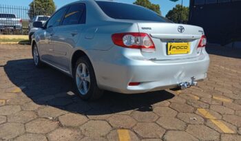 Toyota Corolla completo