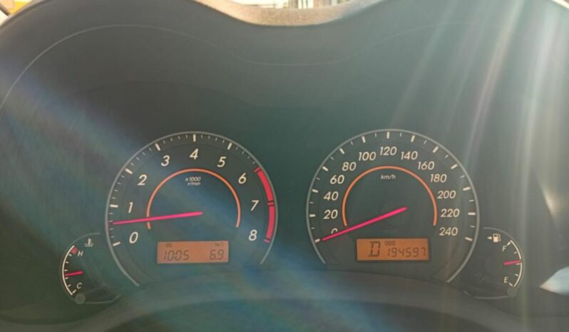 Toyota Corolla completo