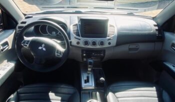 Mitsubishi L200 completo