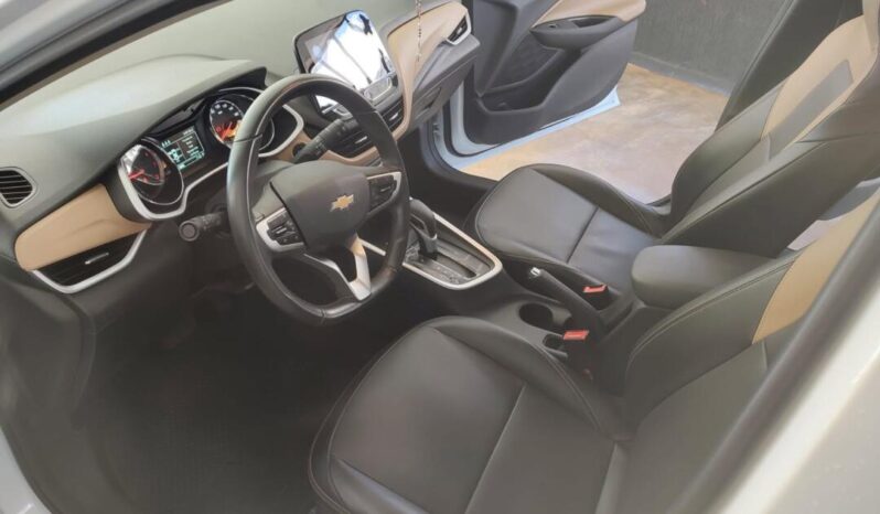 Chevrolet Onix completo