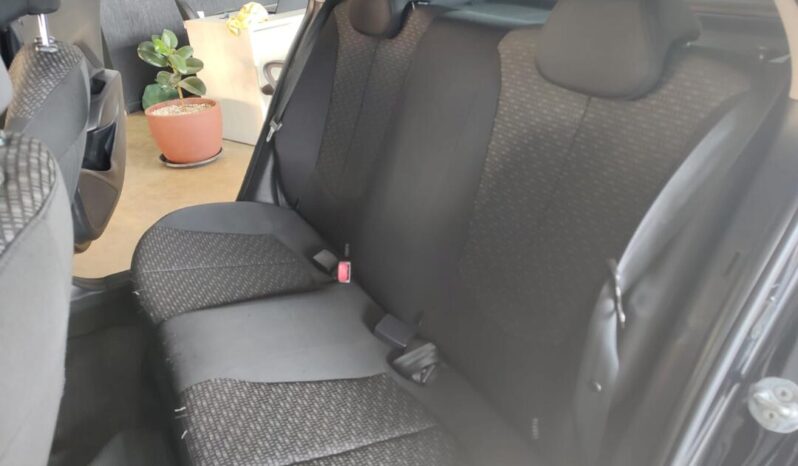 Hyundai HB20 completo