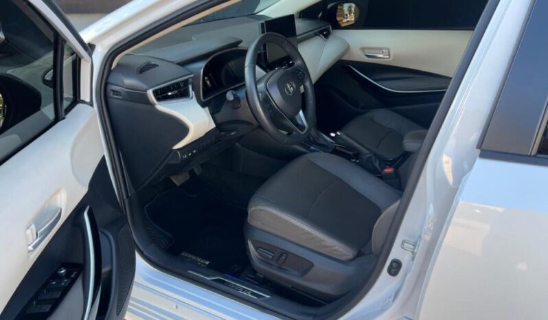 Toyota Corolla completo