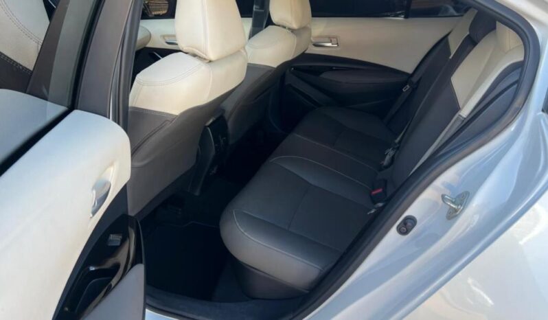 Toyota Corolla completo