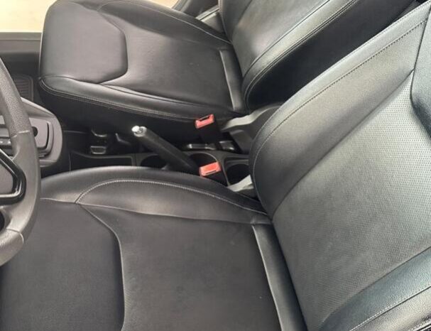 Ford KA completo