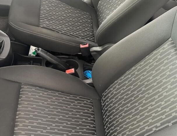 Ford KA completo