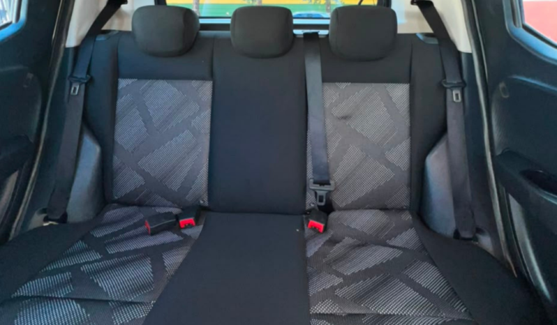 Fiat Mobi completo