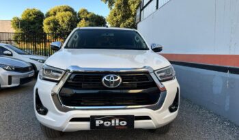 Toyota Hilux completo