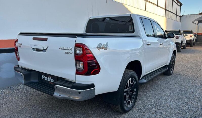 Toyota Hilux completo
