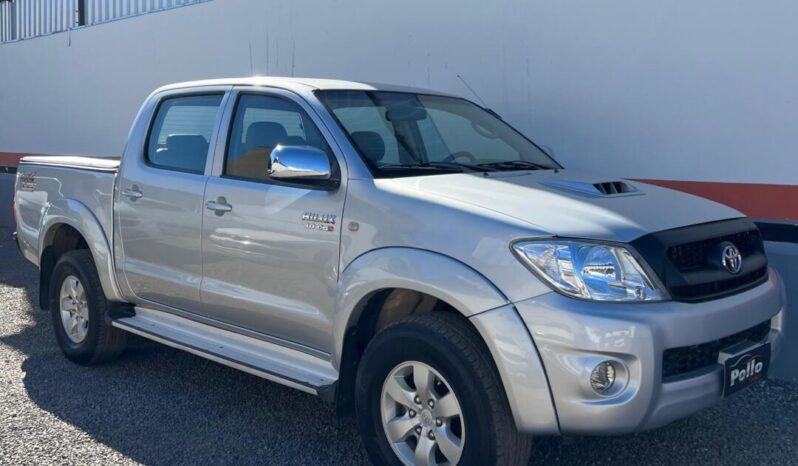 Toyota Hilux completo