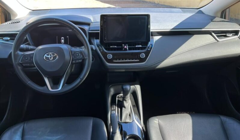 Toyota Corolla completo