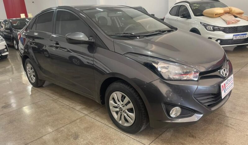 Hyundai HB20S completo