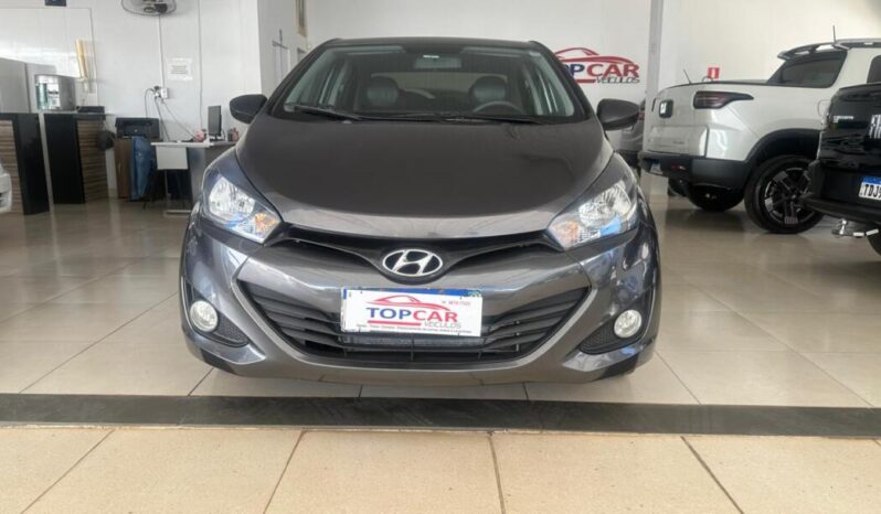 Hyundai HB20S completo