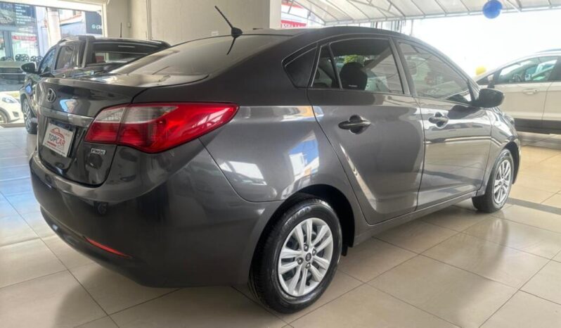 Hyundai HB20S completo