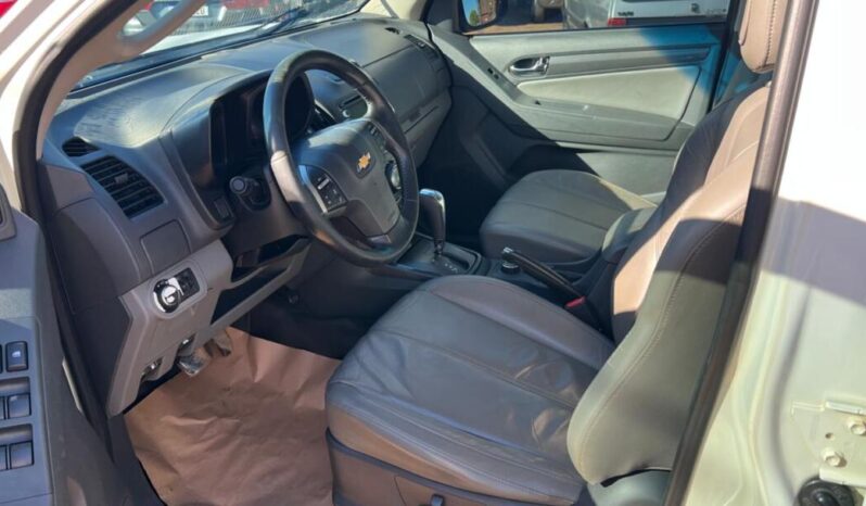 Chevrolet S10 completo