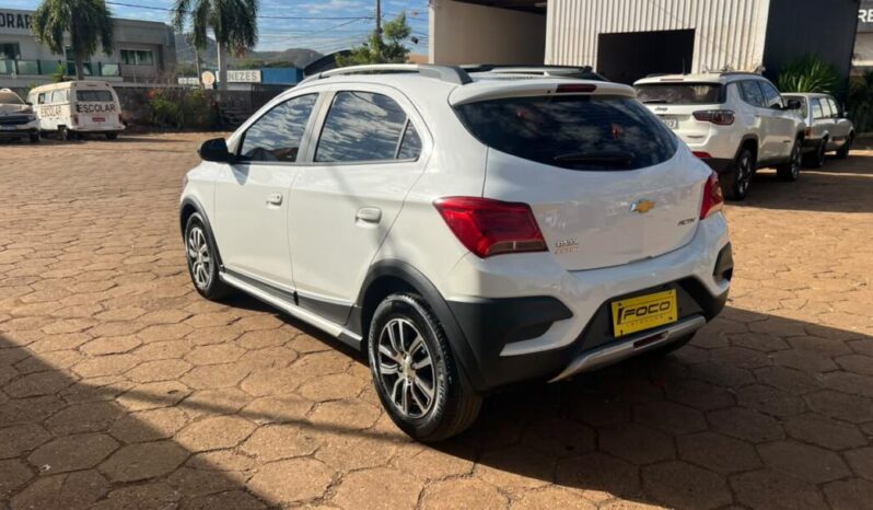 Chevrolet Onix completo