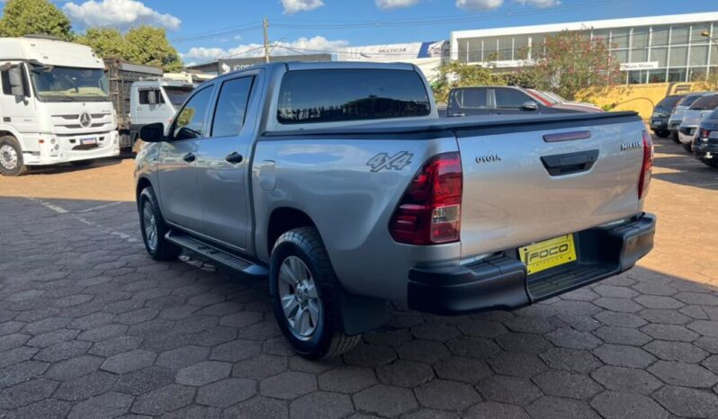 Toyota Hilux completo