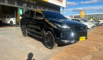 Toyota Hilux SW4 completo