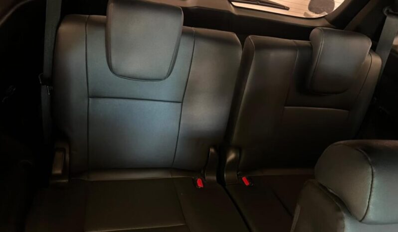 Toyota Hilux SW4 completo