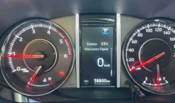 Toyota Hilux SW4 completo