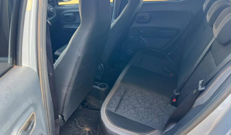 Fiat Mobi completo