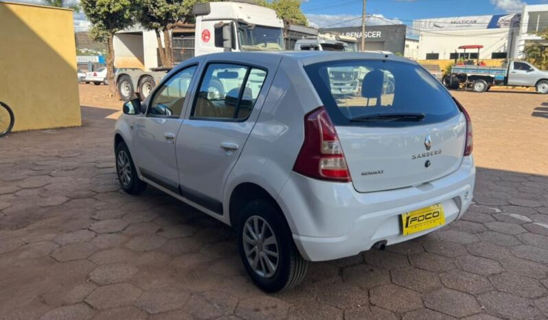 Renault Sandero completo