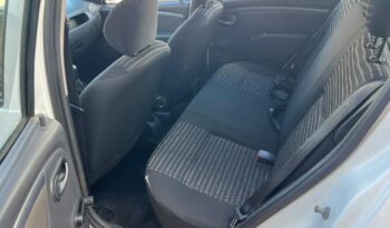 Renault Sandero completo