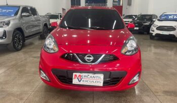 Nissan March completo